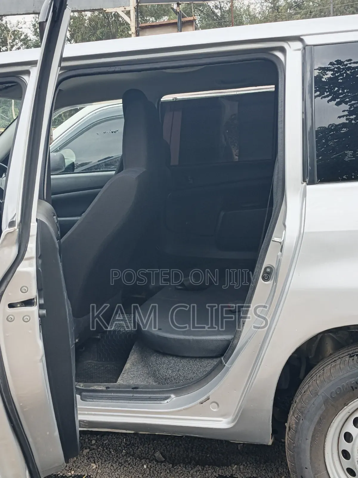 Toyota Probox 2017 Silver