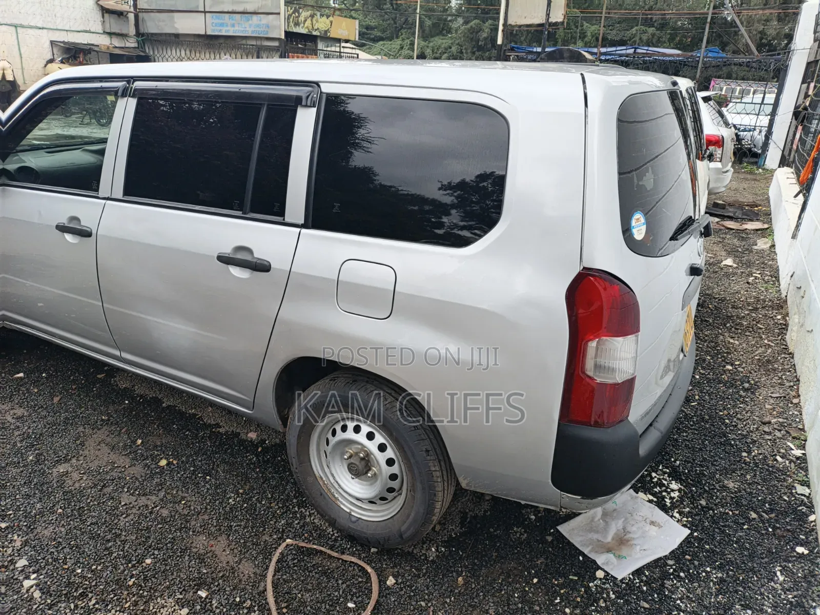 Toyota Probox 2017 Silver