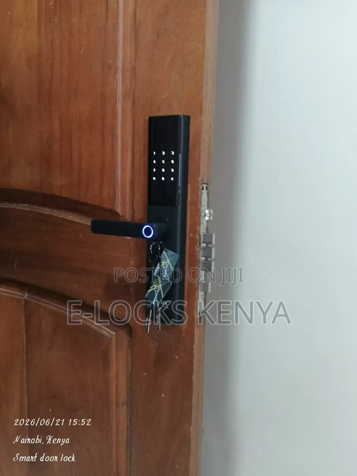 Smart Lock Tuya Smart Door Lock Biometric Fingerprint Unlocking Cards