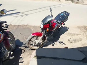Bajaj Boxer 2024 Red
