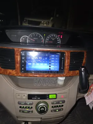 Toyota Noah 2005 White