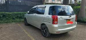 Toyota Raum 2006 Beige