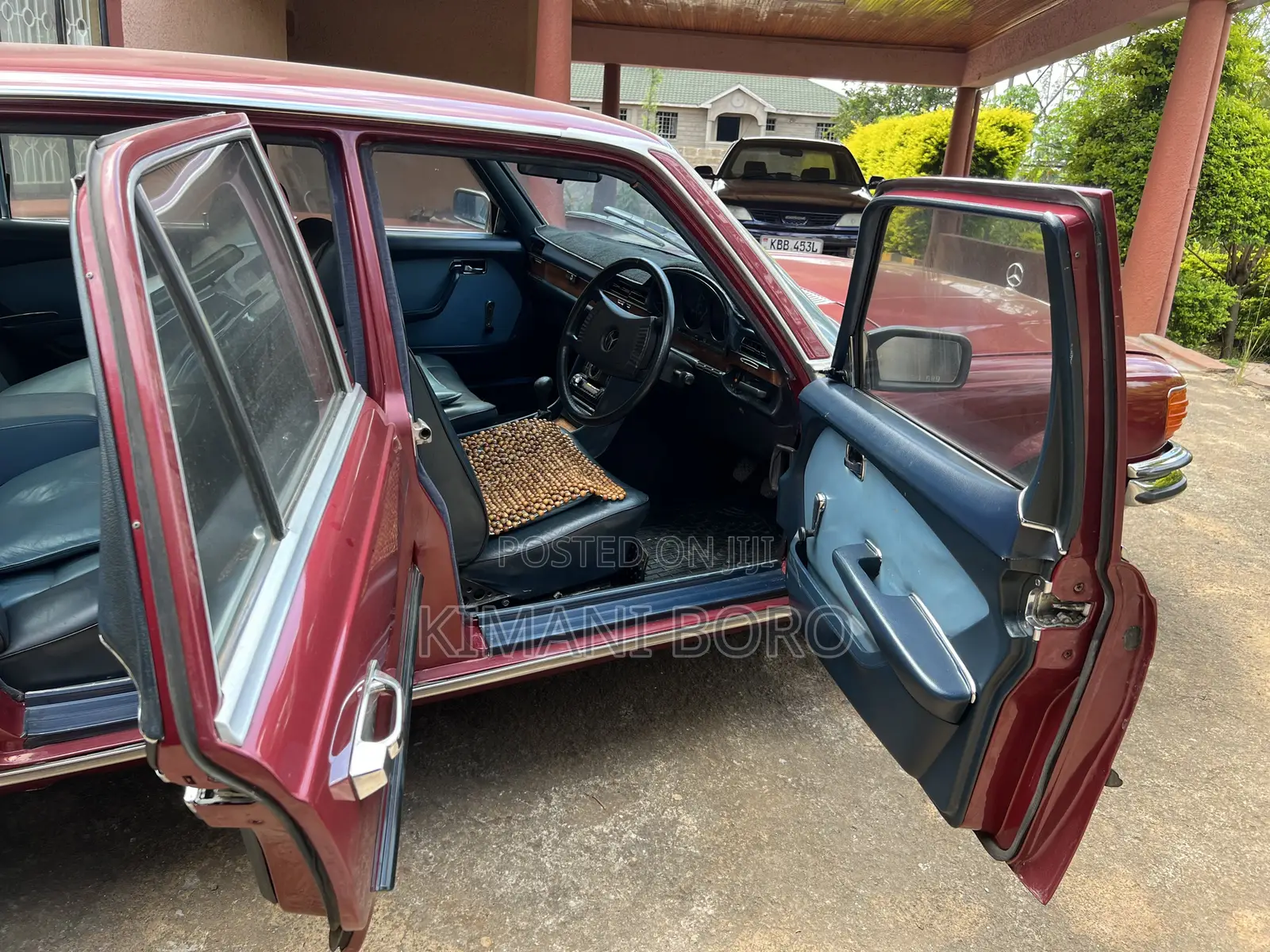 Mercedes-Benz E200 1979 Red