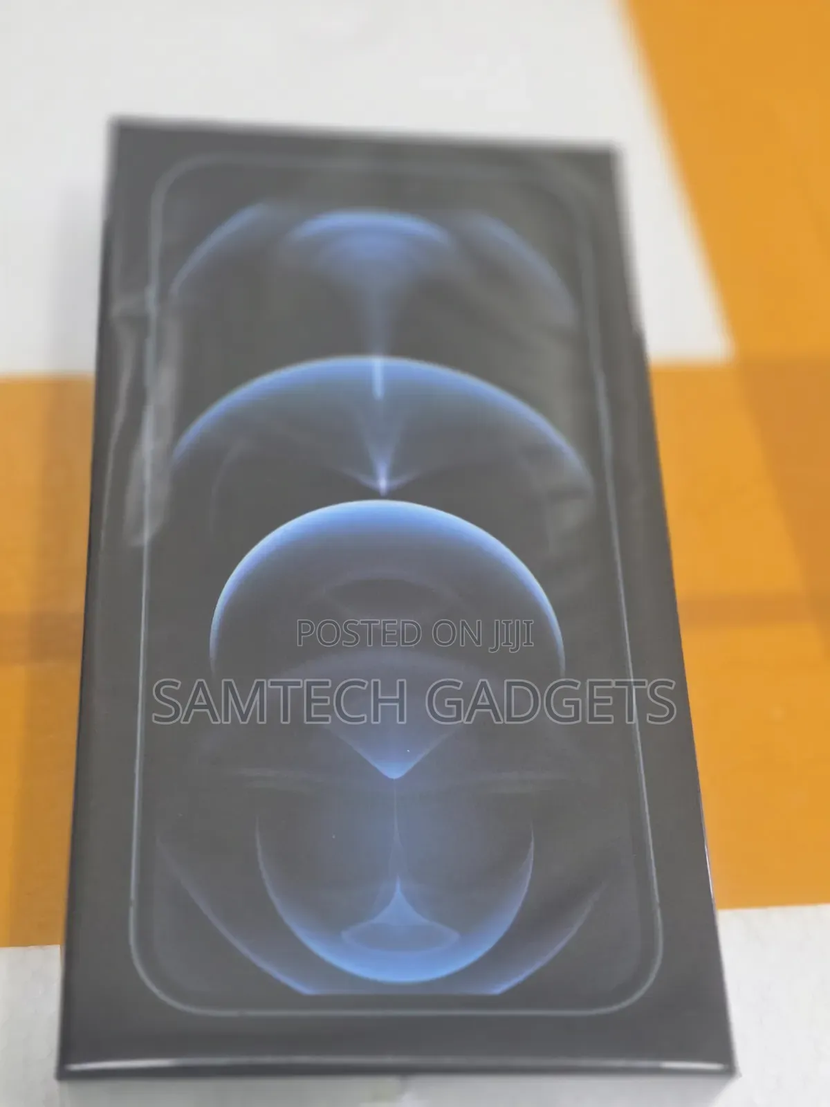 New Apple iPhone 12 Pro Max 256 GB Blue