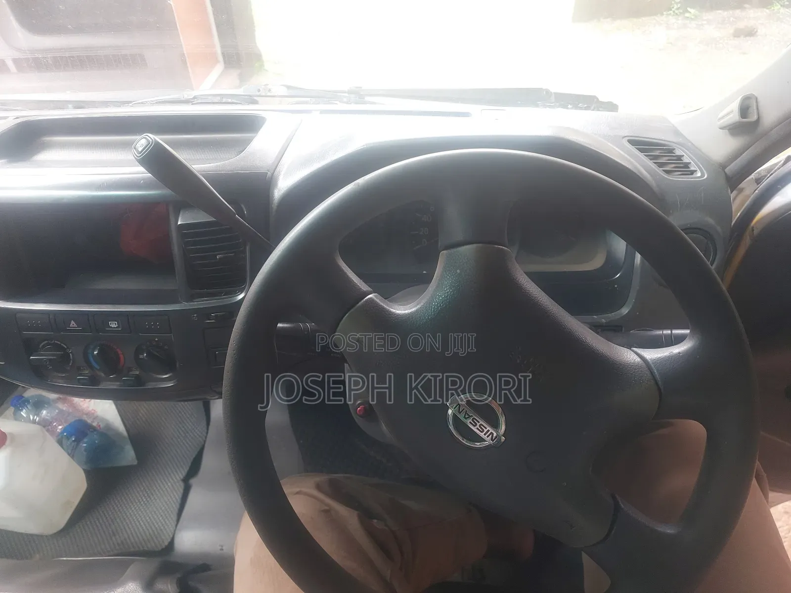 Nissan Caravan (Urvan) 2008 White
