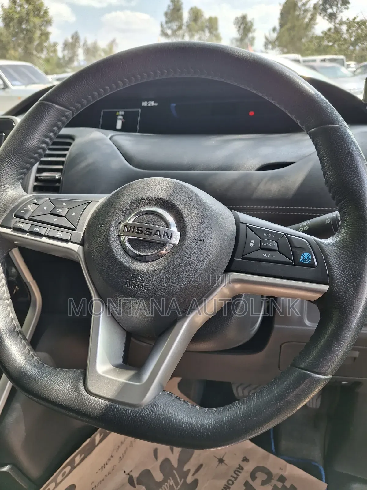 Nissan Serena 2019 Beige
