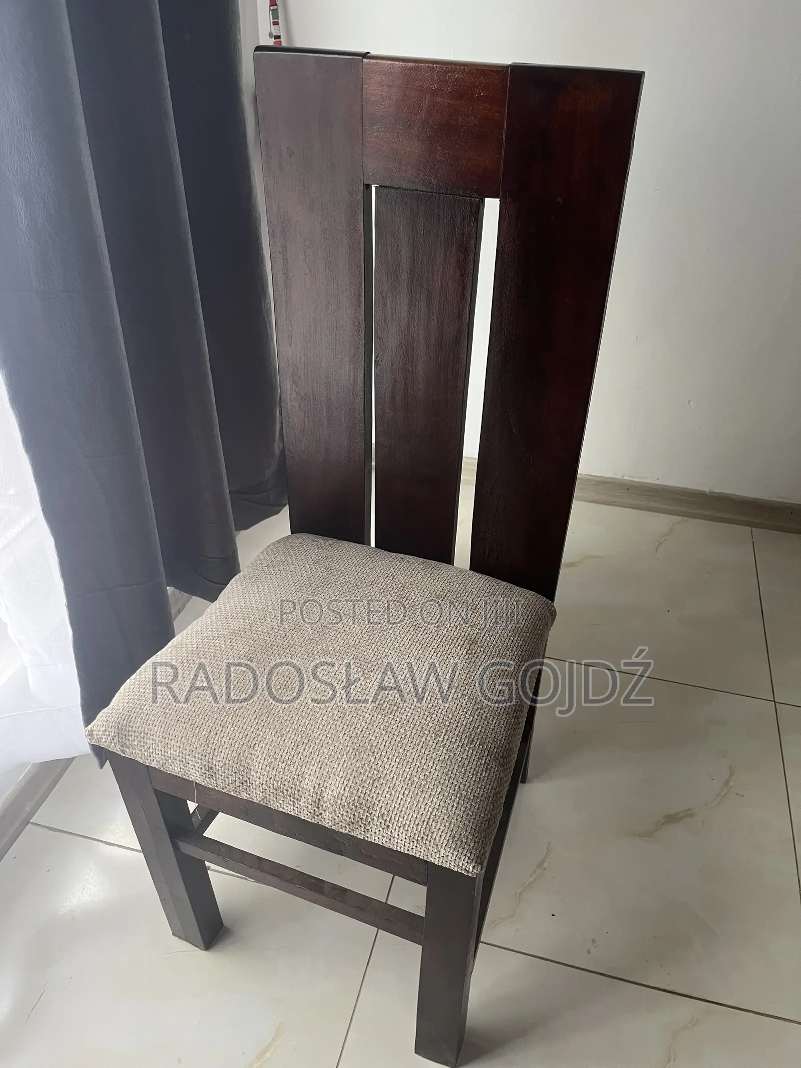 Table and 4 Chairs Set