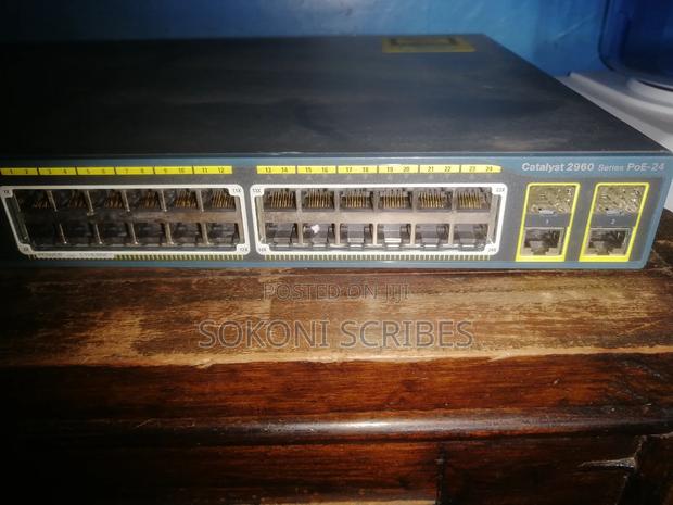 Cisco Catalyst Poe Switch - thumbnail 2
