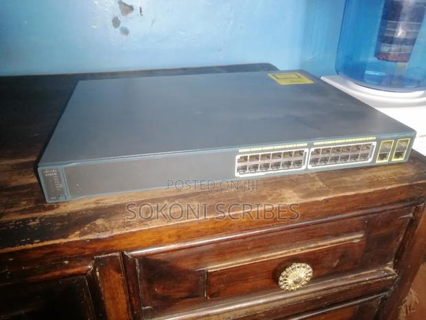 Cisco Catalyst Poe Switch - thumbnail 6