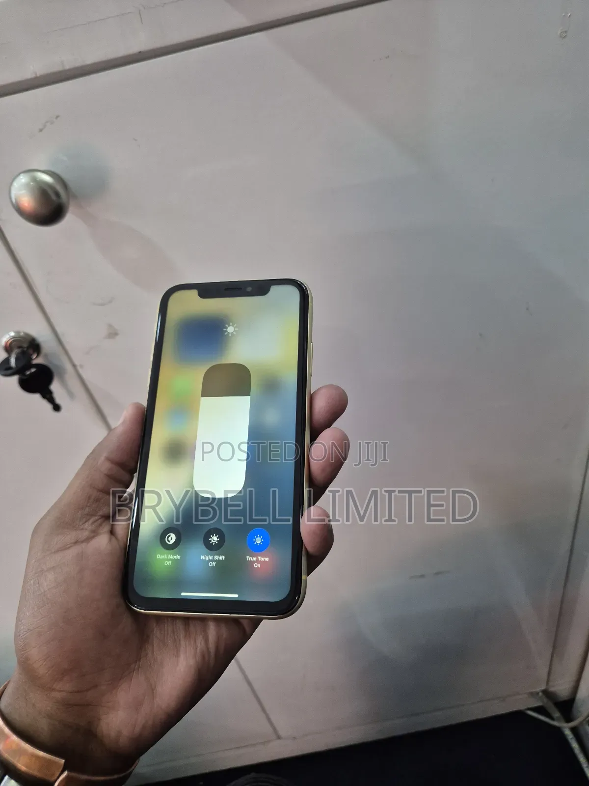 Apple iPhone XR 128 GB Yellow