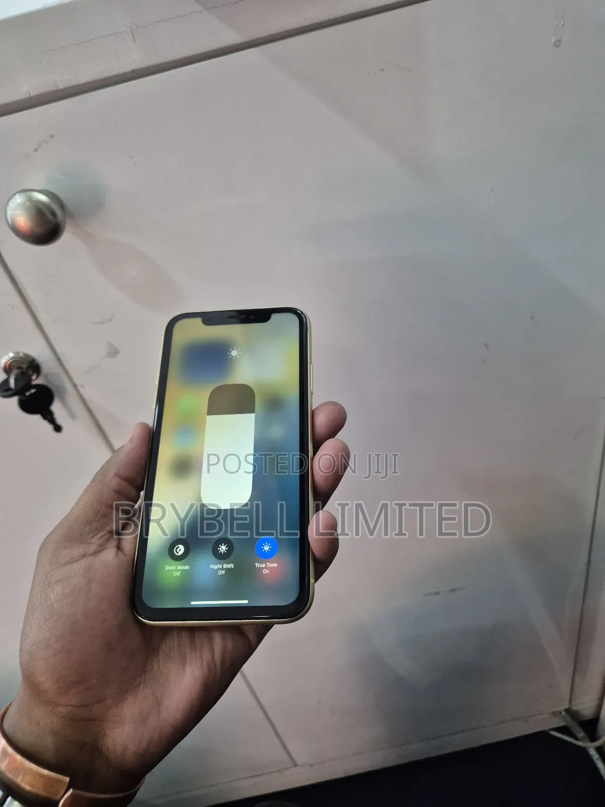 Apple iPhone XR 128 GB Yellow