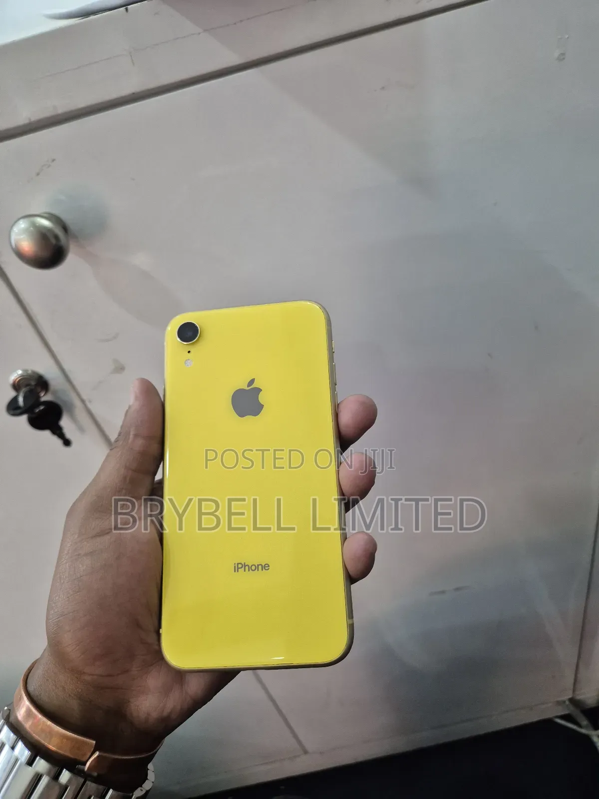 Apple iPhone XR 128 GB Yellow