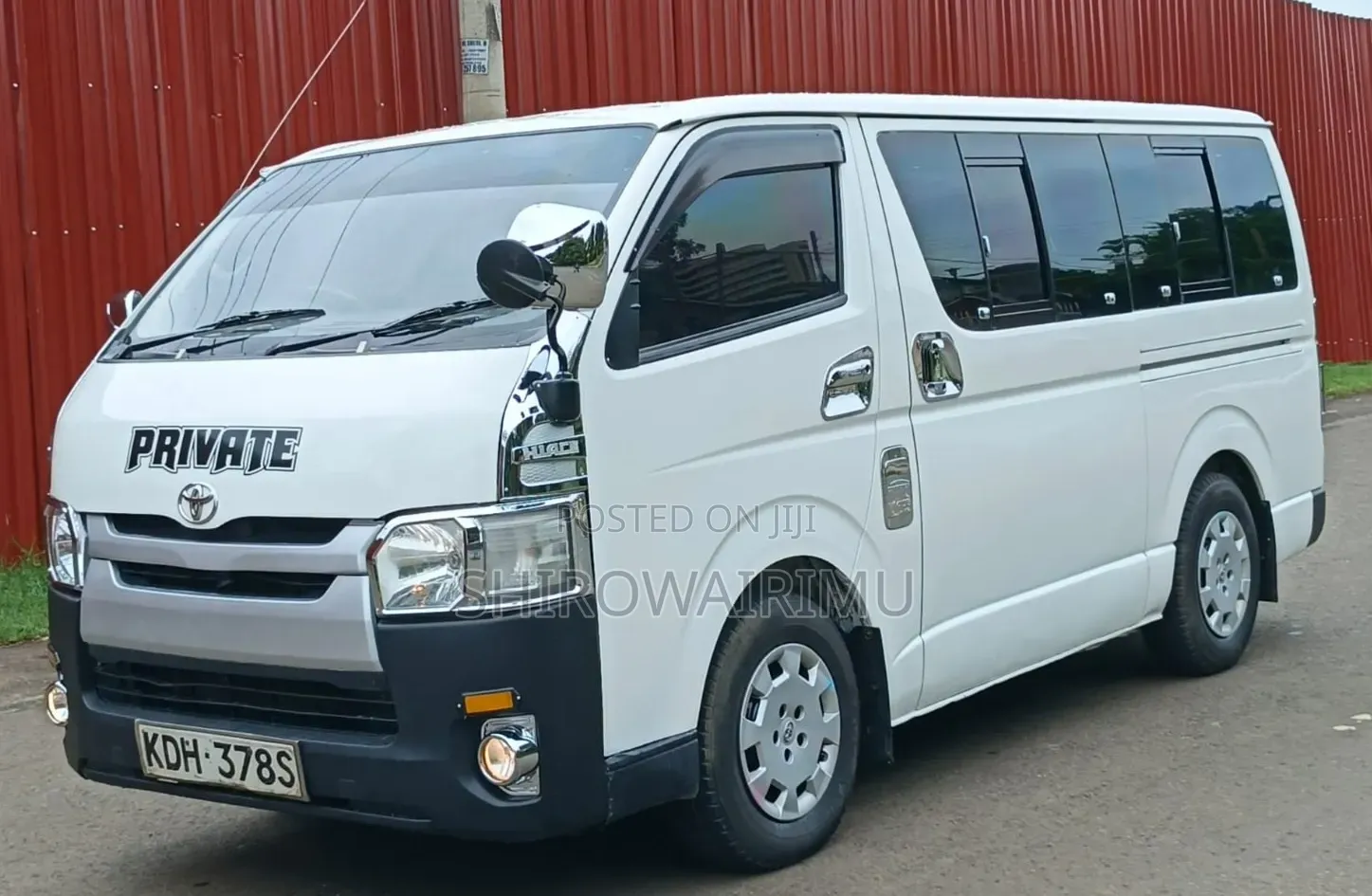 Toyota HiAce 2014 Grey