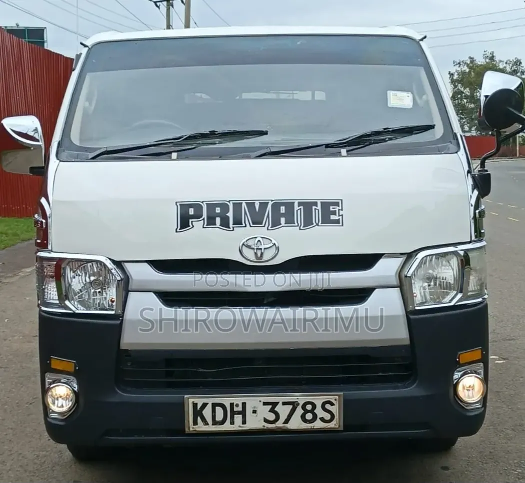 Toyota HiAce 2014 Grey