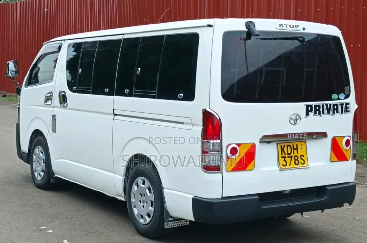 Toyota HiAce 2014 Grey
