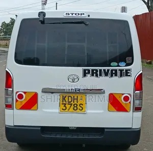 Toyota HiAce 2014 Grey