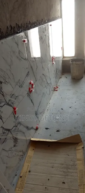 Porcelain Tilling