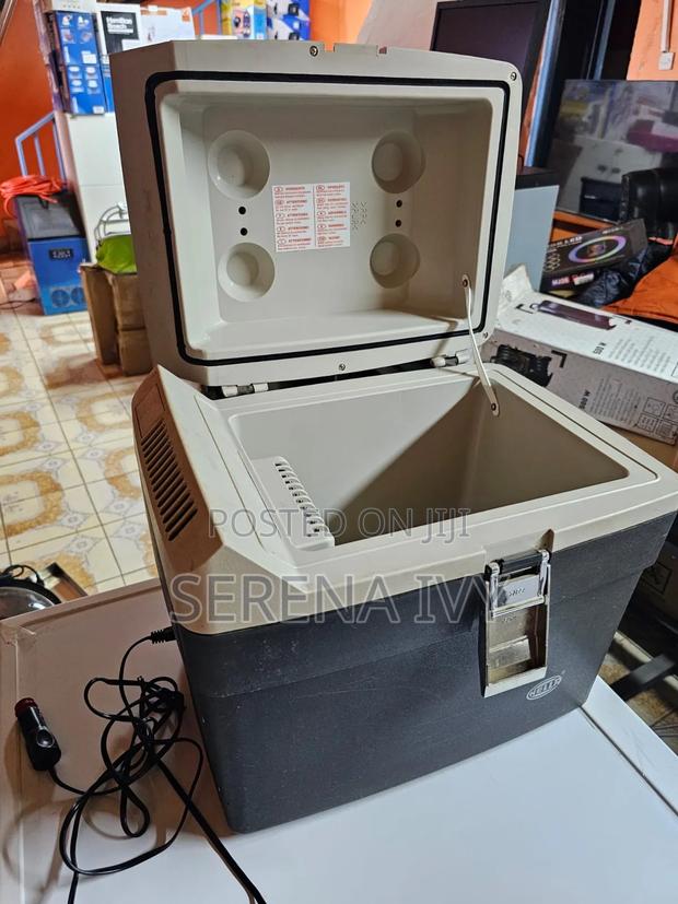 Portable Car Freezer/Cooler - thumbnail 3