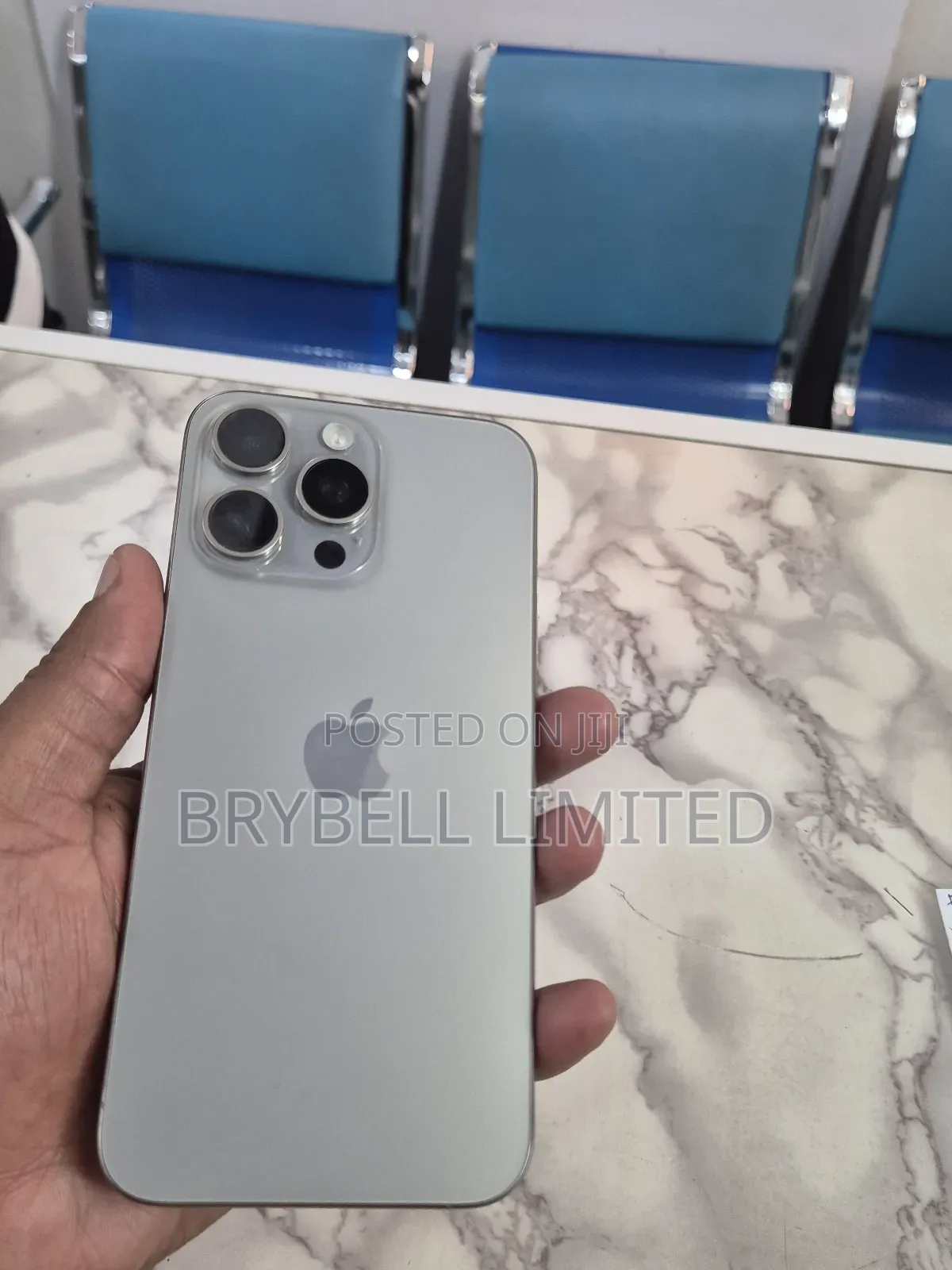 Apple iPhone 15 Pro Max 256 GB