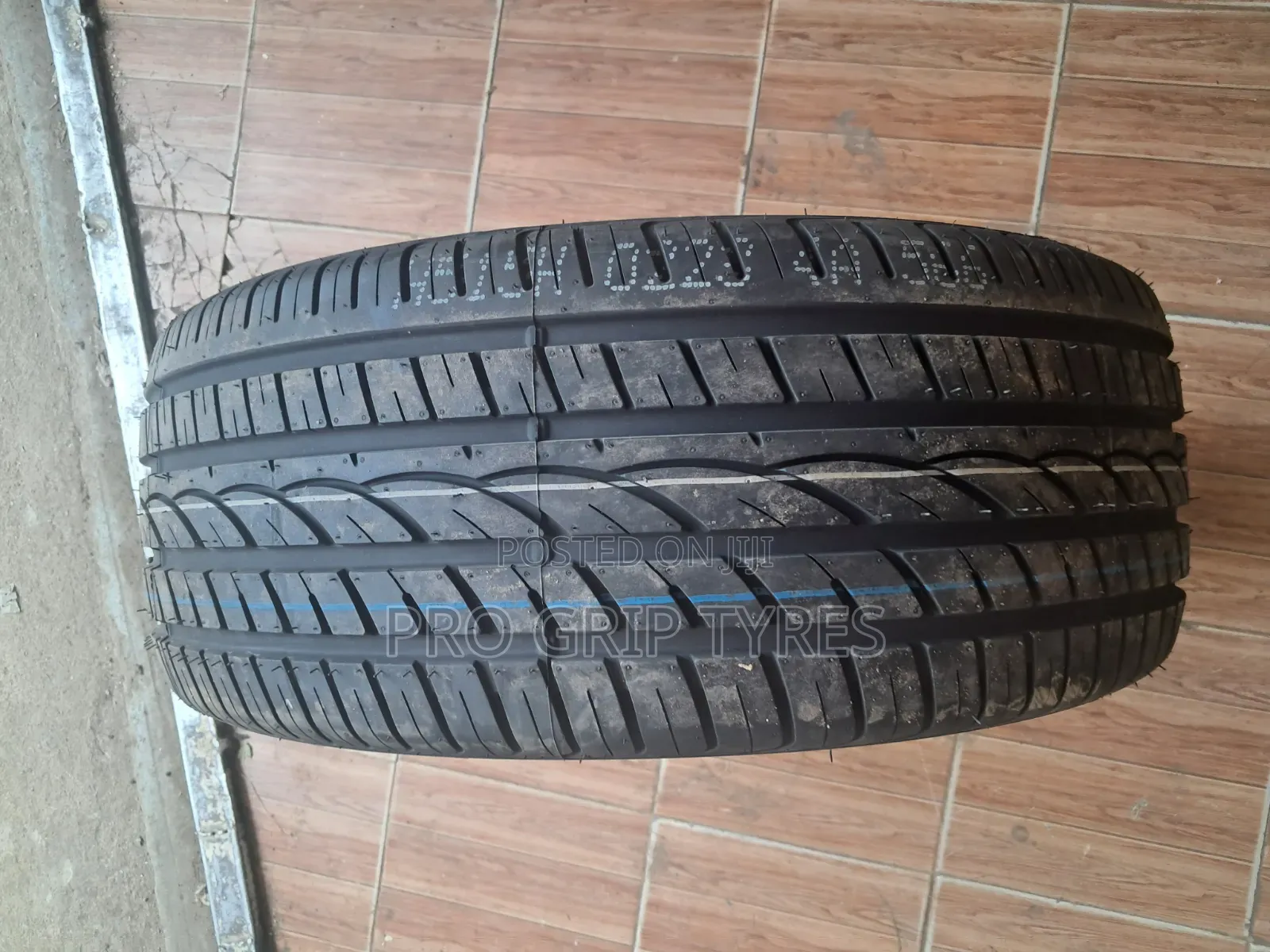 Wideway 245/45r19
