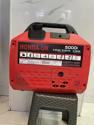 Honda-Uk 5kva 4.6kw Gasoline Driven Silent Inverter Generator
