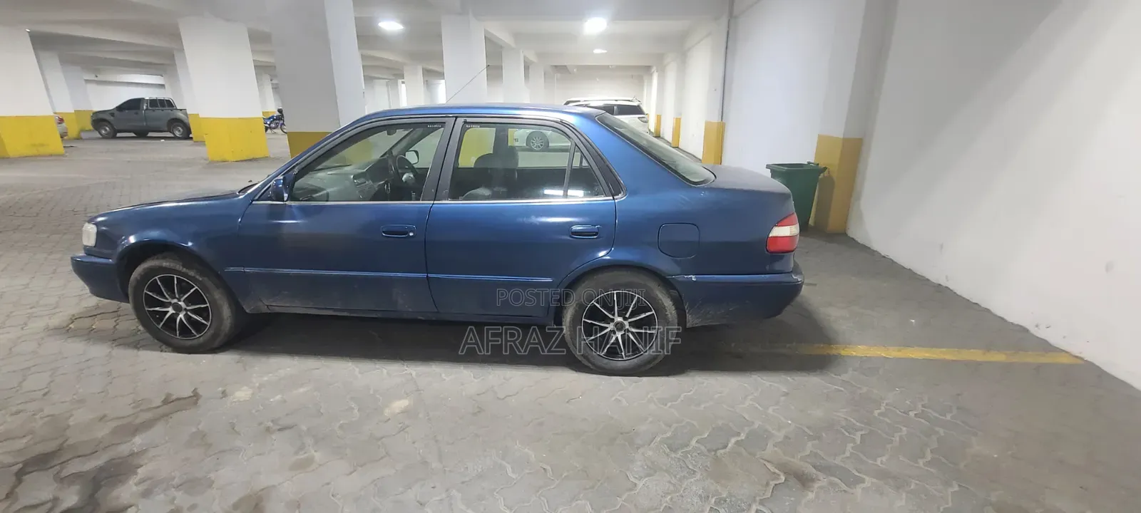 Toyota Corolla 1999 Blue