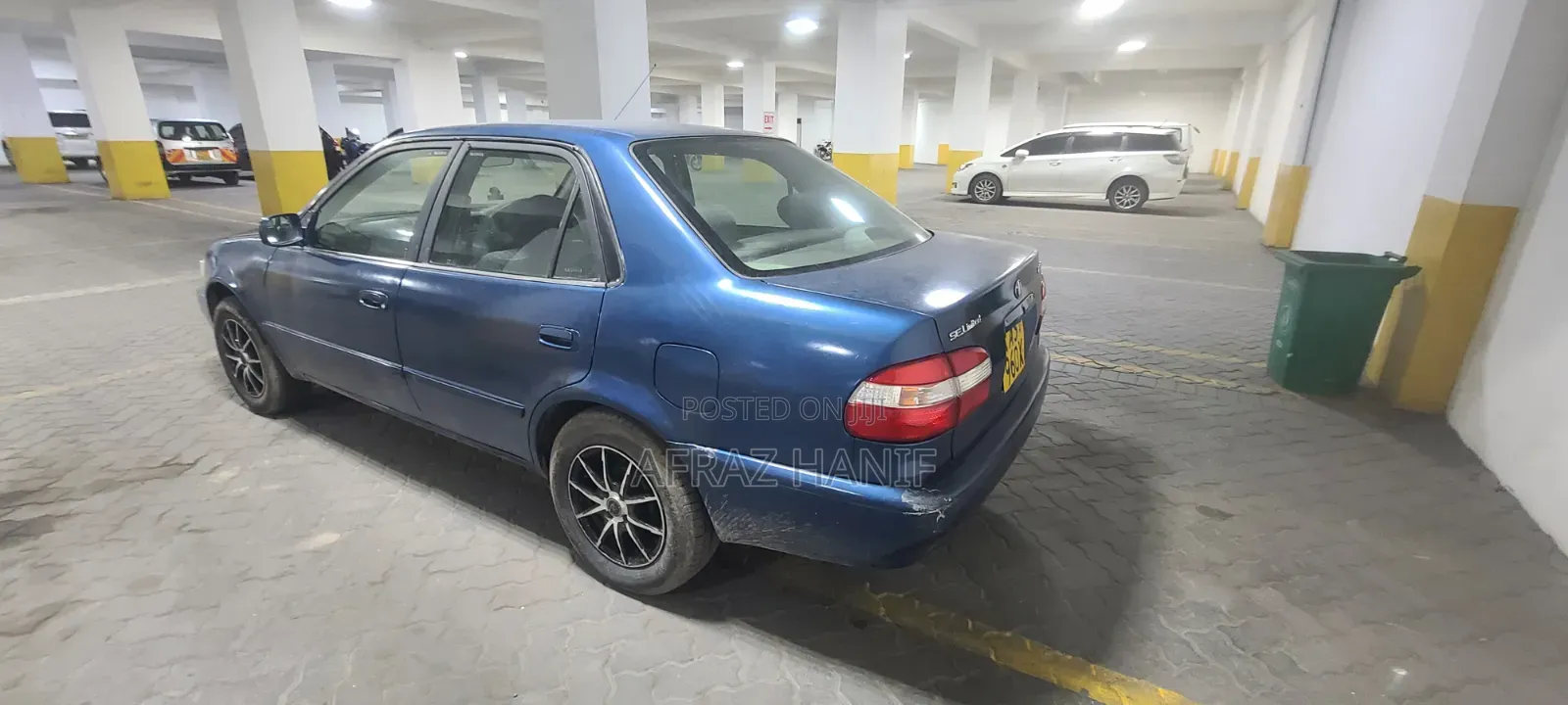 Toyota Corolla 1999 Blue