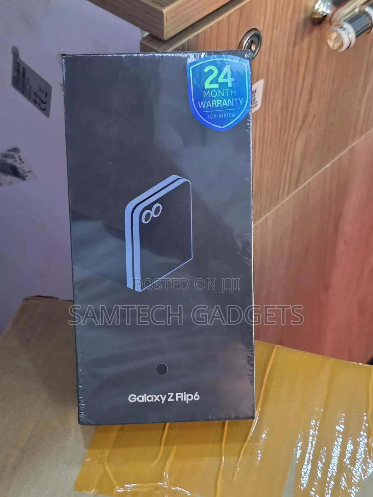 New Samsung Galaxy Z Flip6 256 GB Blue