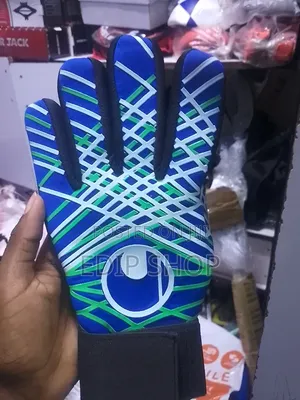 Size 9 Goalkeeping Gloves