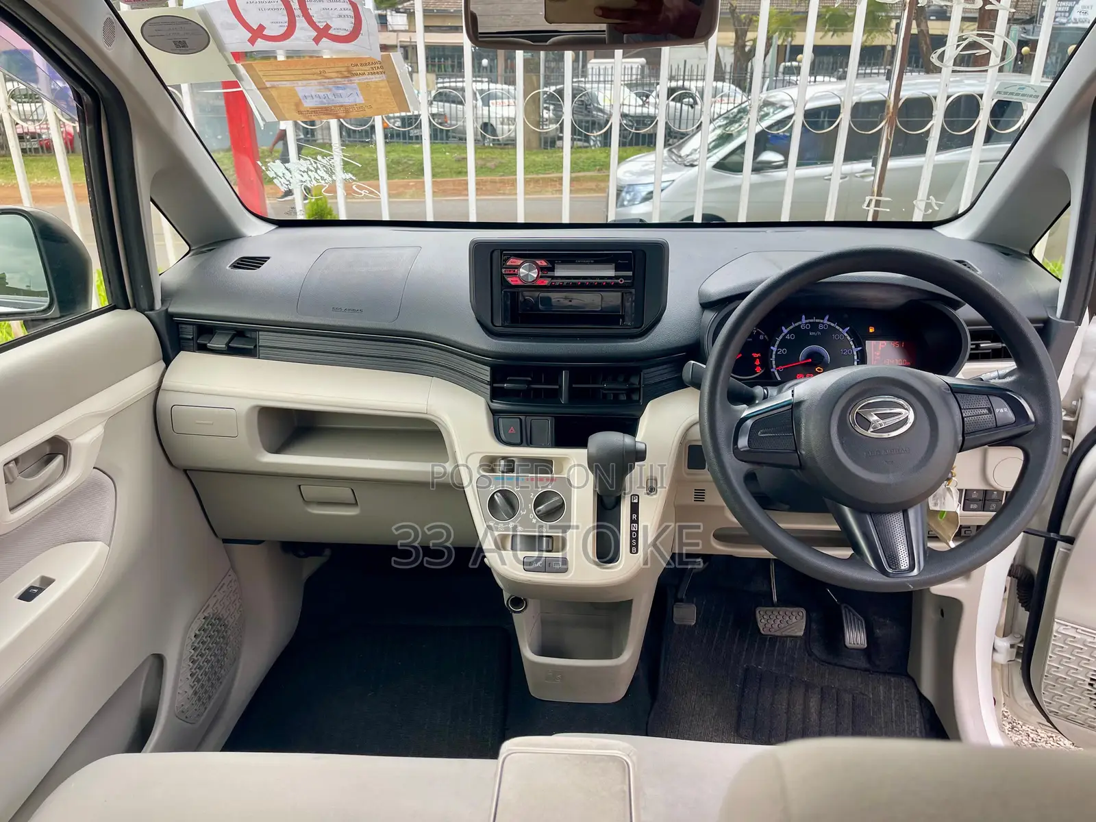 Daihatsu Move 2019 White
