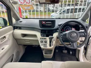 Daihatsu Move 2019 White