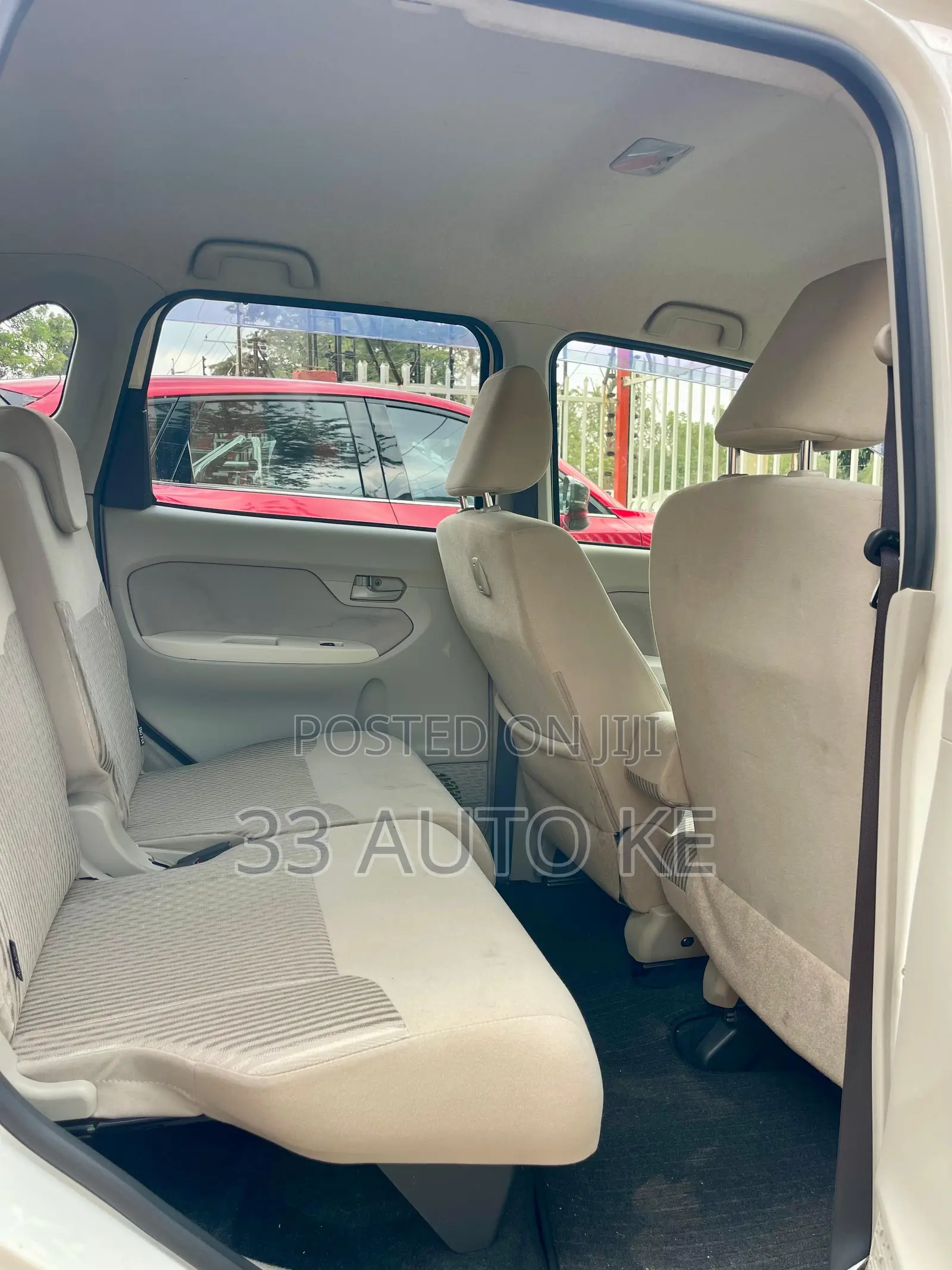 Daihatsu Move 2019 White