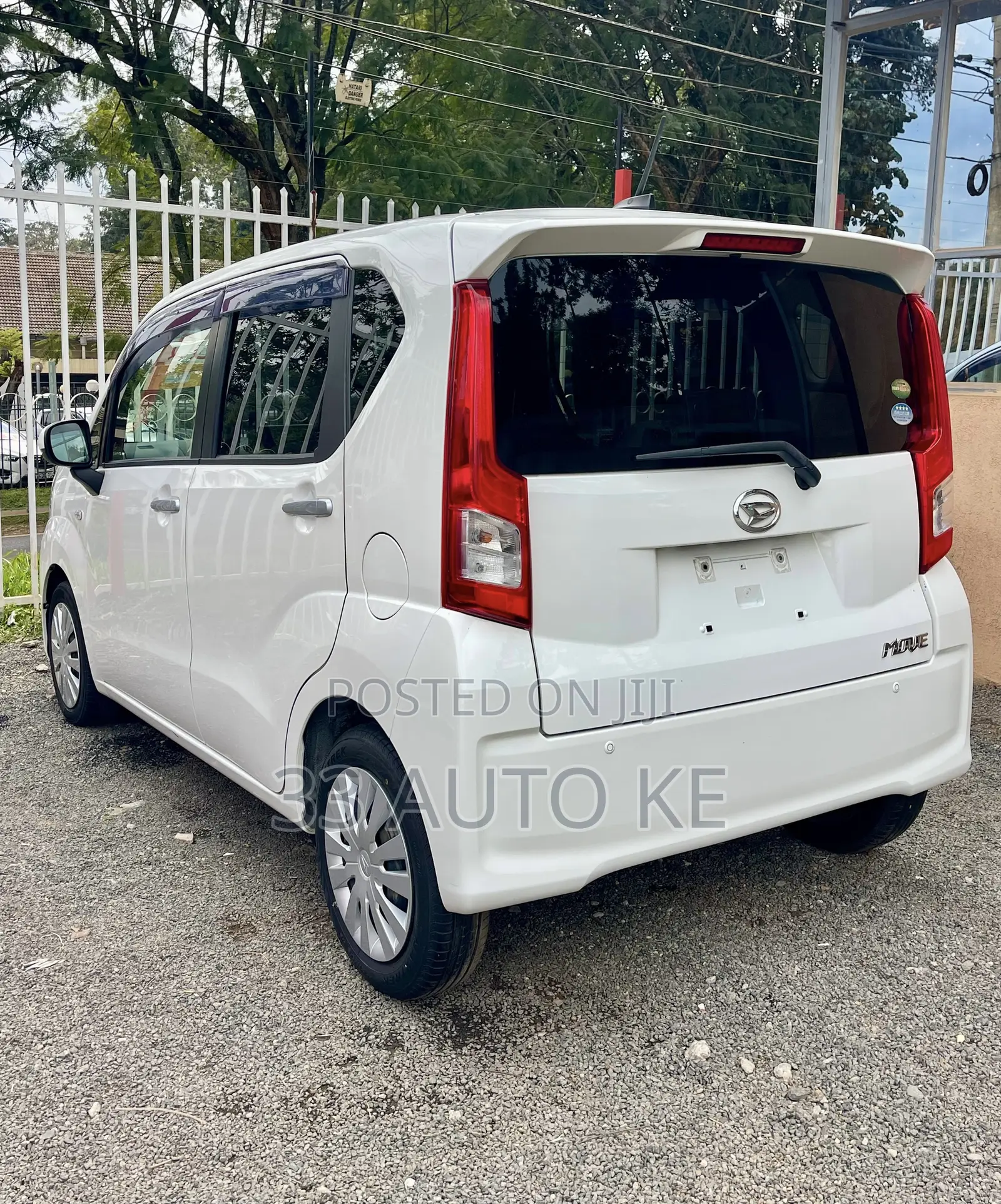 Daihatsu Move 2019 White