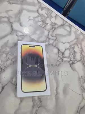 New Apple iPhone 14 256 GB Gold