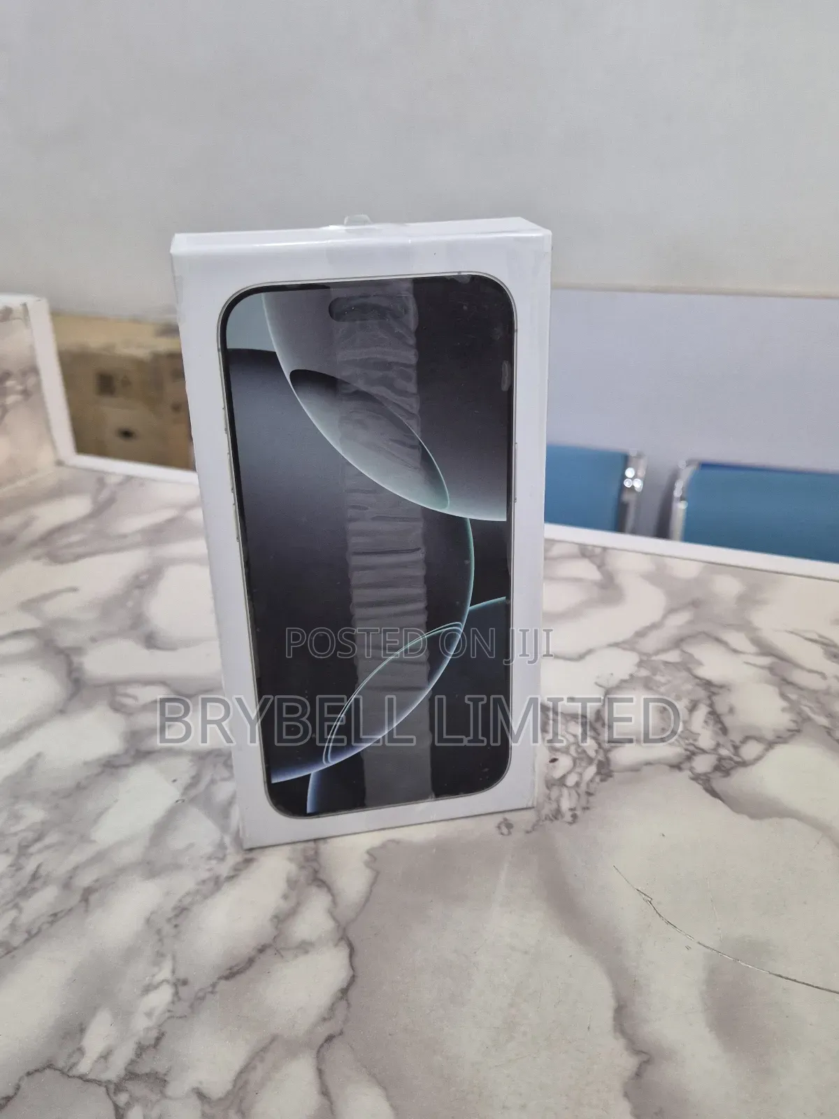 New Apple iPhone 16 Pro Max 256 GB Black