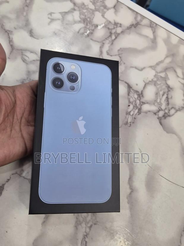 New Apple iPhone 13 Pro Max 256 GB Blue