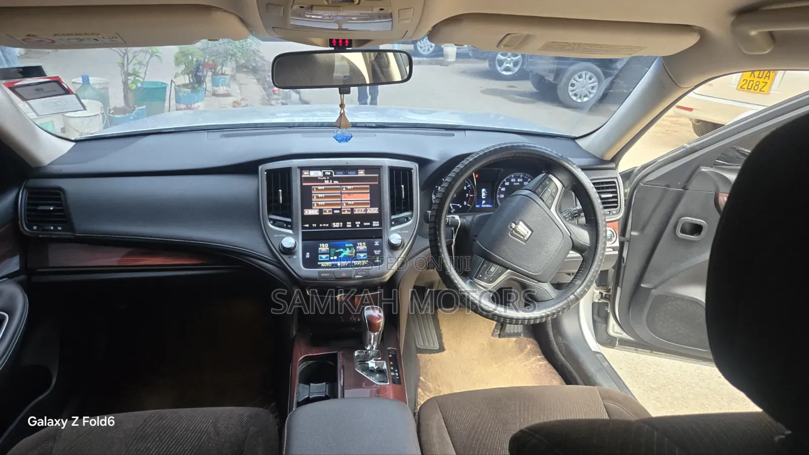 Toyota Crown 2014 Gray