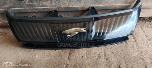 Harrier 2015-2017 Grill Without Radar Sensor