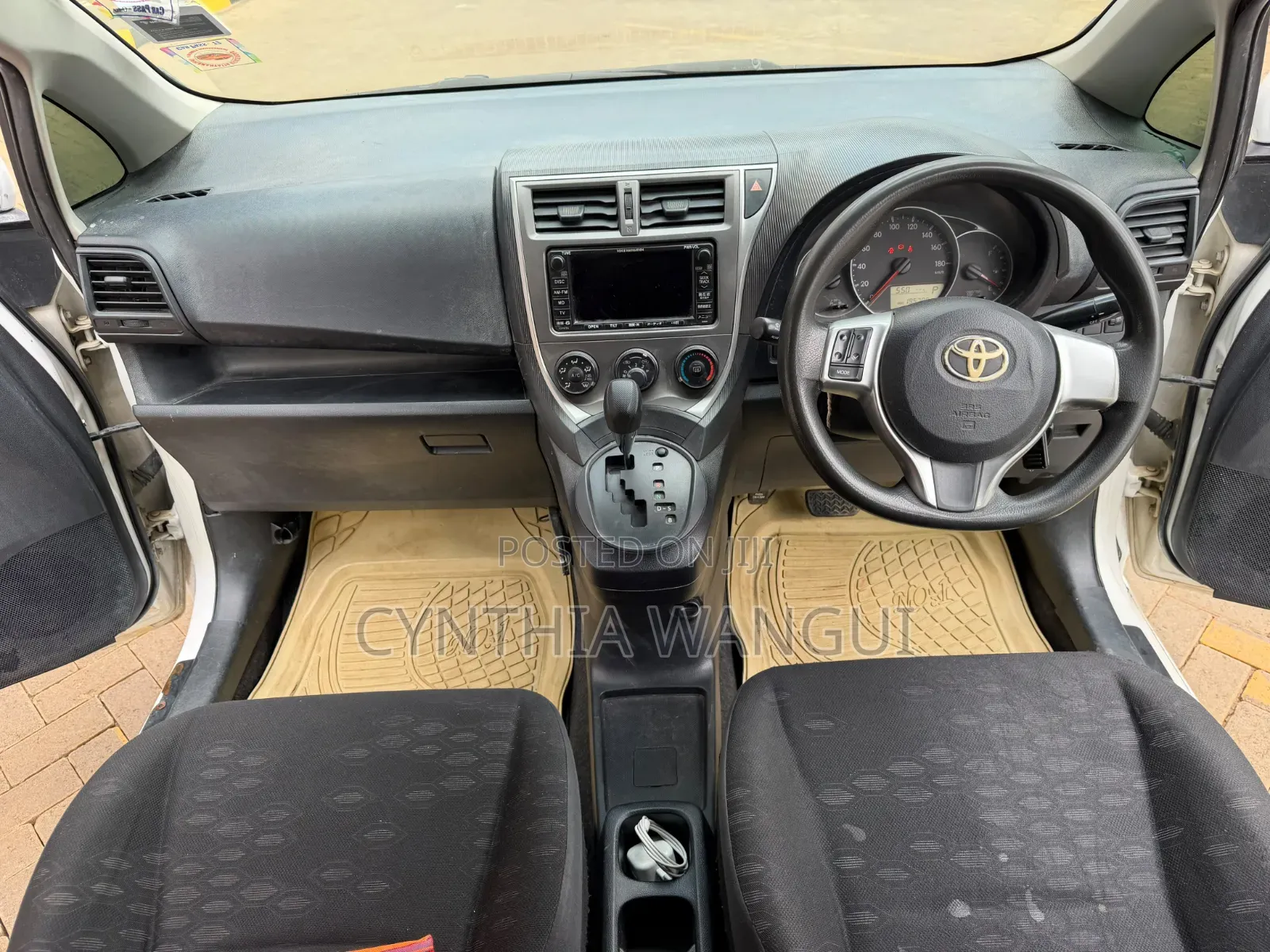 Toyota Ractis 2012 White