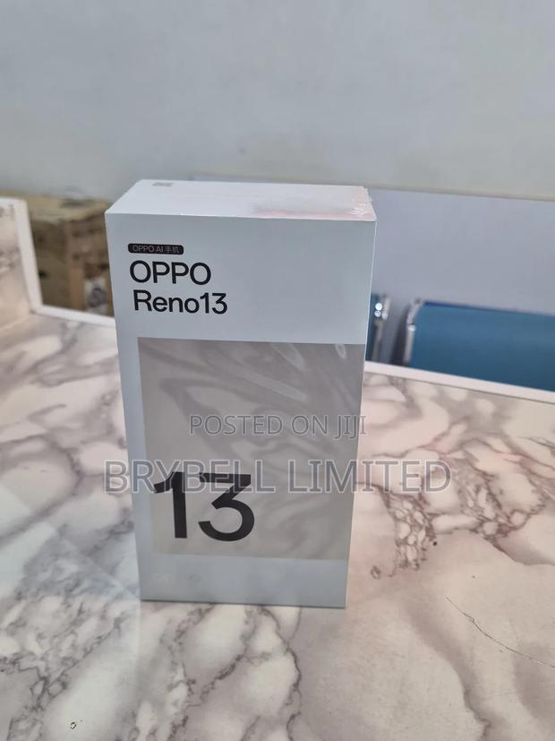 New Oppo Reno13 256 GB White - thumbnail 4