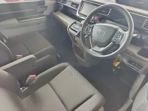 Honda Stepwgn 2019 Gray