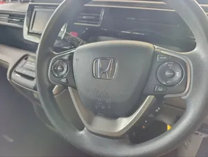 Honda Stepwgn 2019 Gray