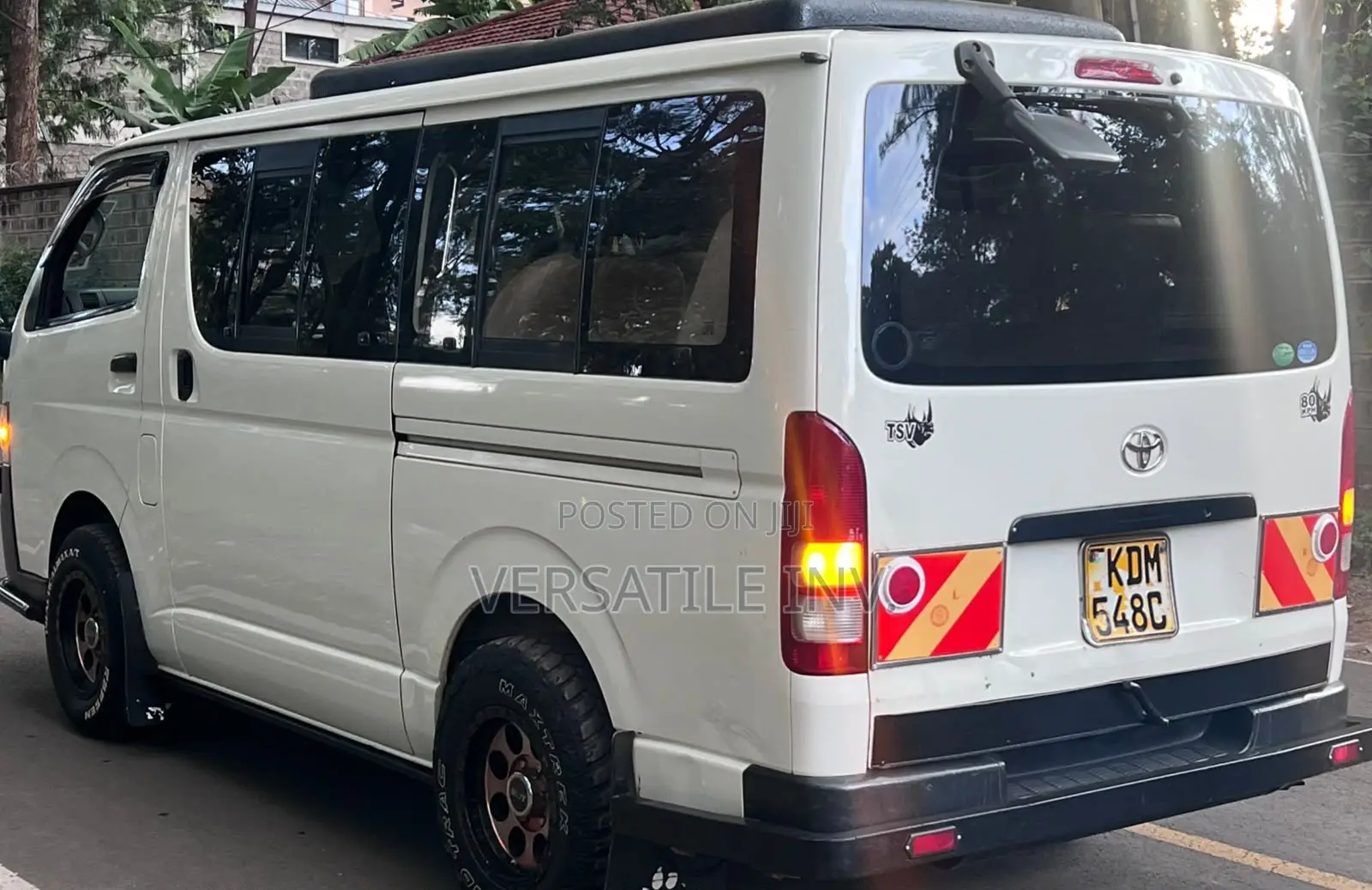 Toyota HiAce 2014 White