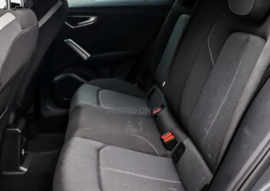 Audi Q2 2019 White