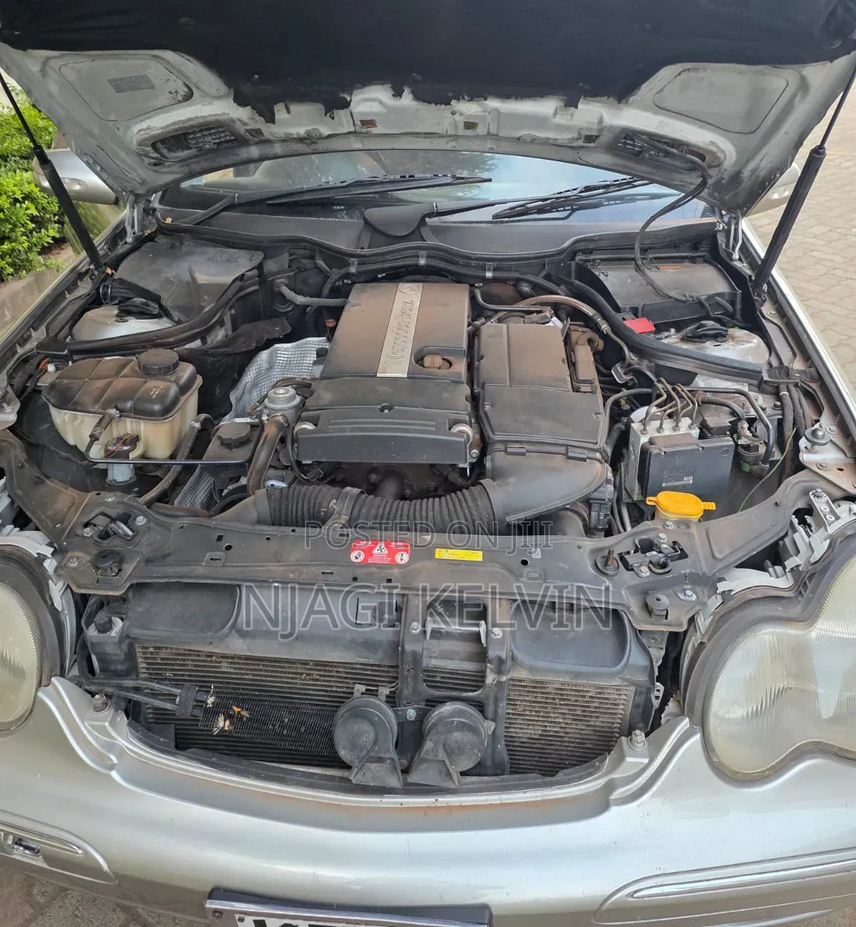 Mercedes-Benz C200 2004 Gold