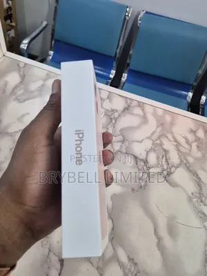 New Apple iPhone 13 128 GB Pink