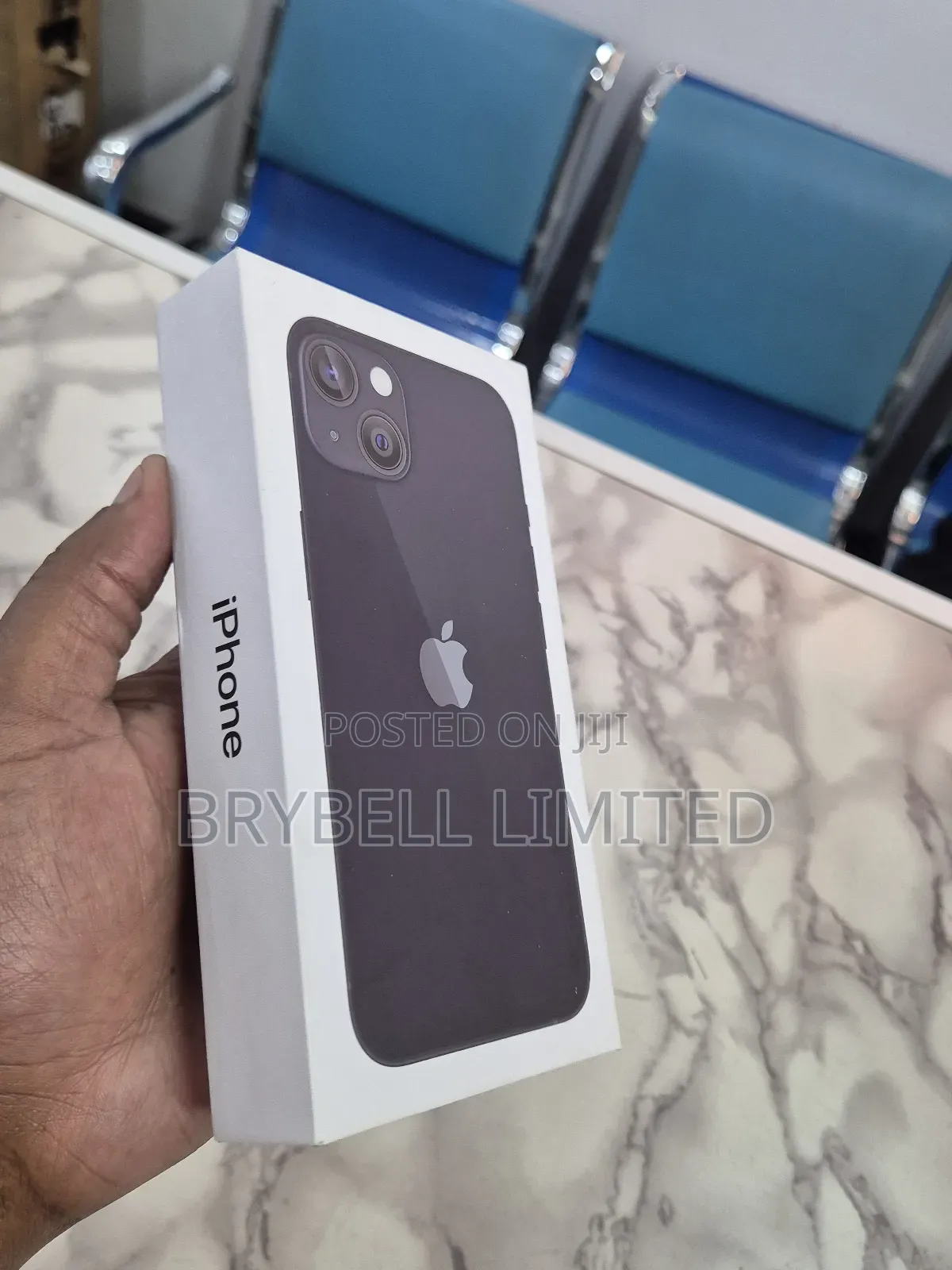 New Apple iPhone 13 128 GB Black