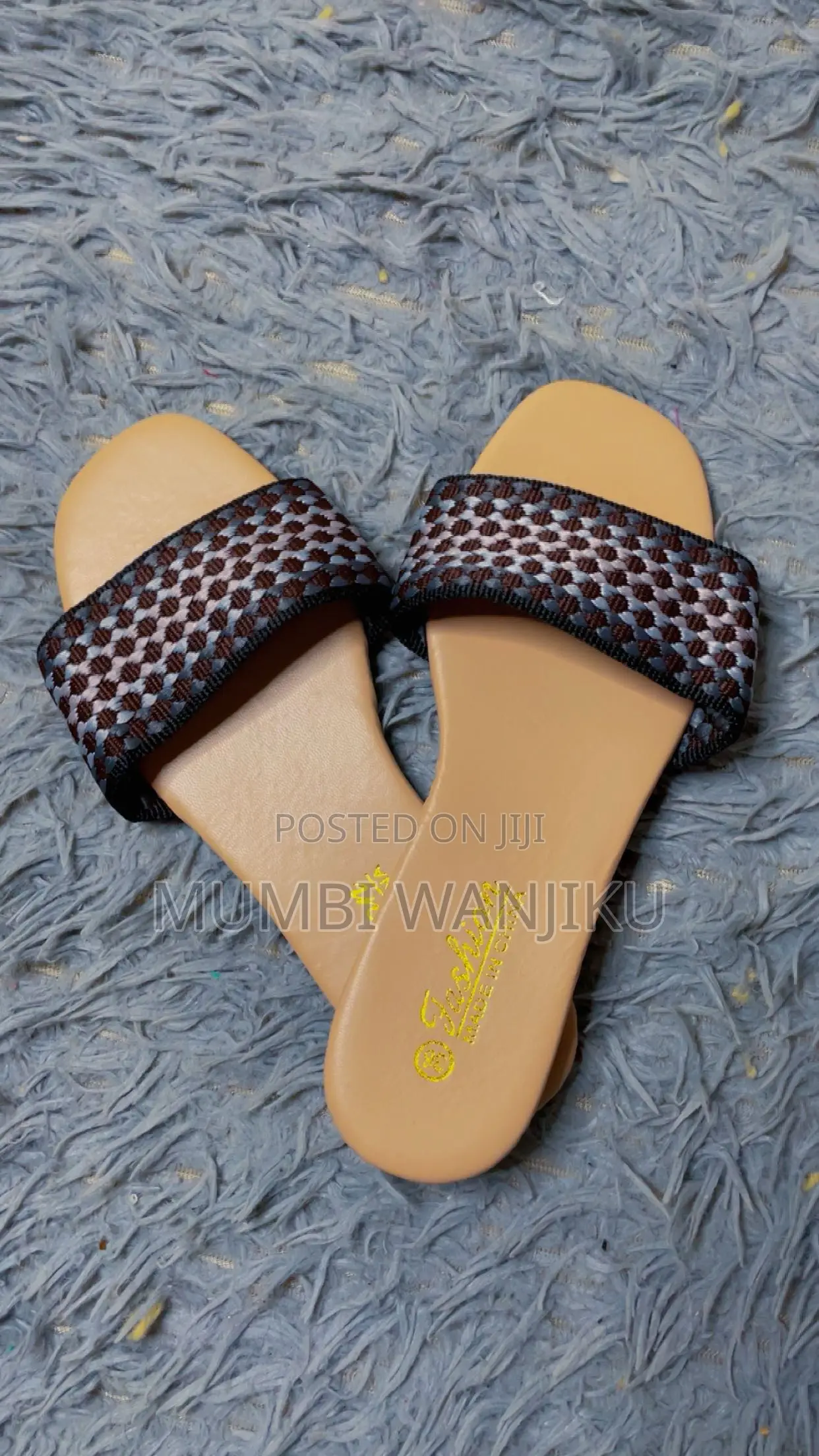 Ladies Flat Shoes