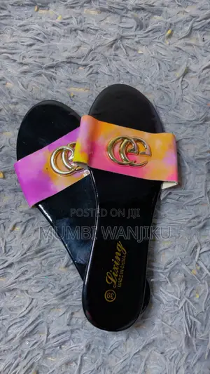 Ladies Flat Shoes