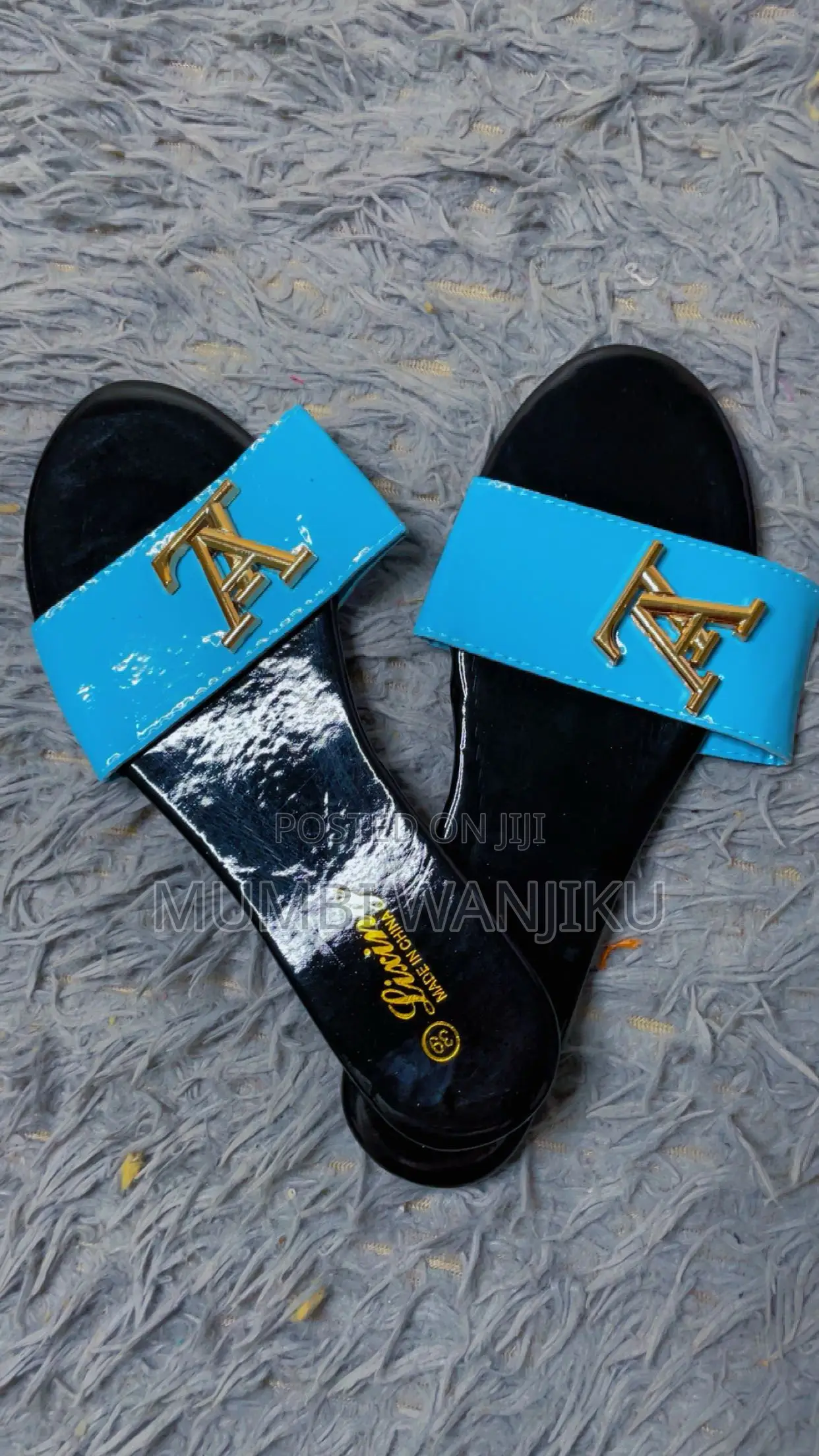 Ladies Flat Shoes
